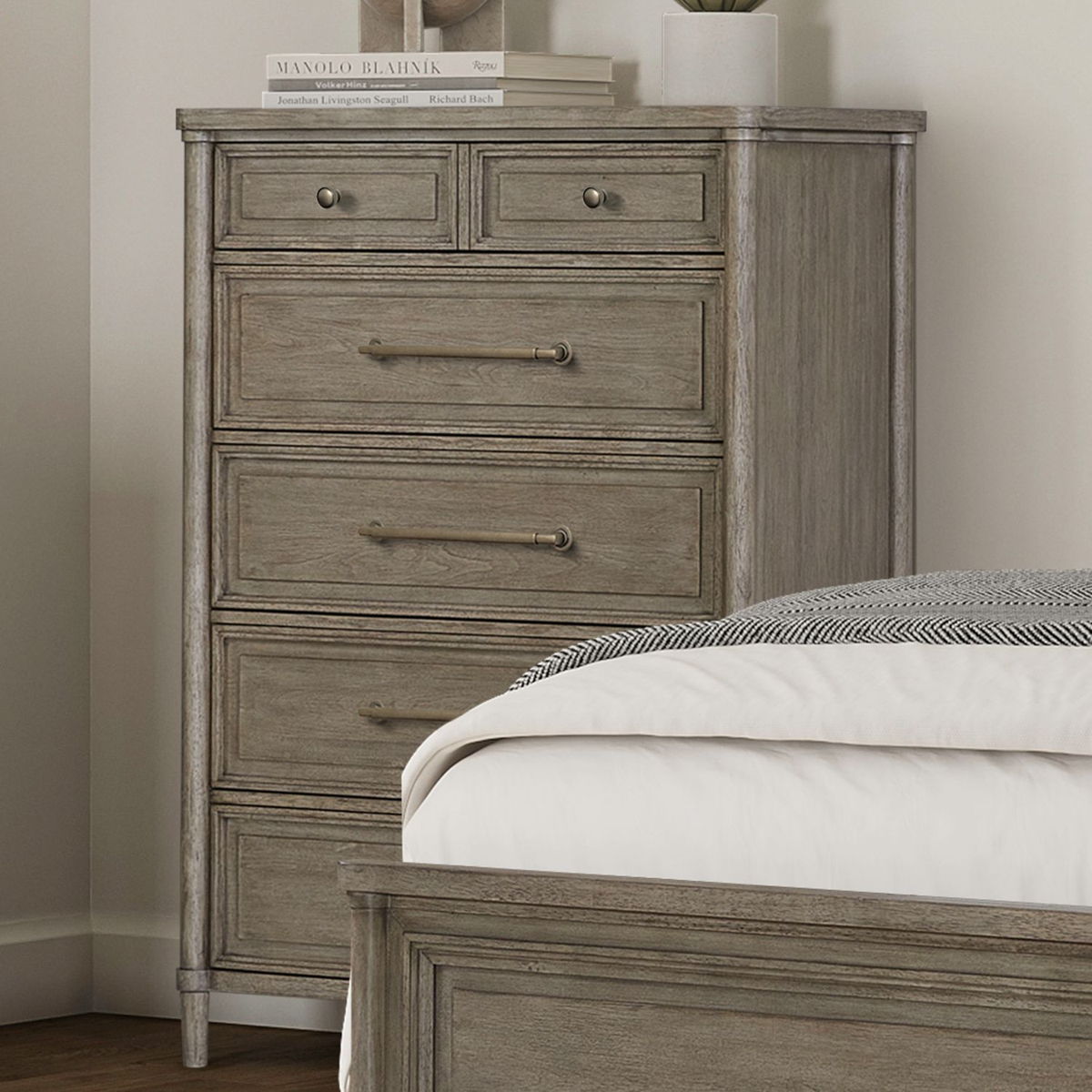 Rochelle Park - 5 Drawer Chest - Smokey Taupe